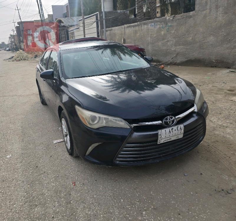 تۆیۆتا کامری